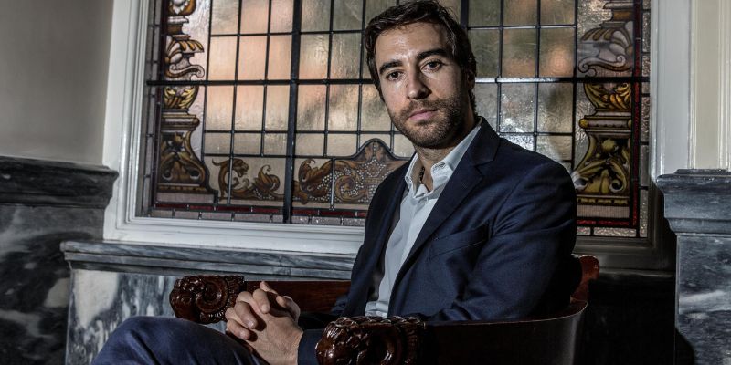 Mathieu Flamini thuộc top 10 cầu thủ giàu nhất